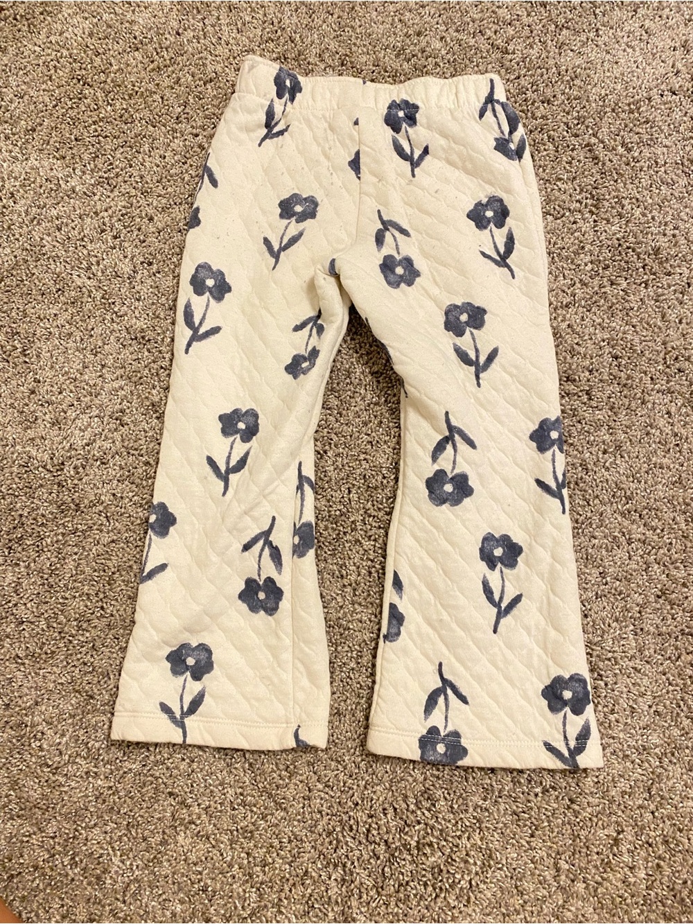 Toddler Girl Quilted Set - Picture 5 of 7